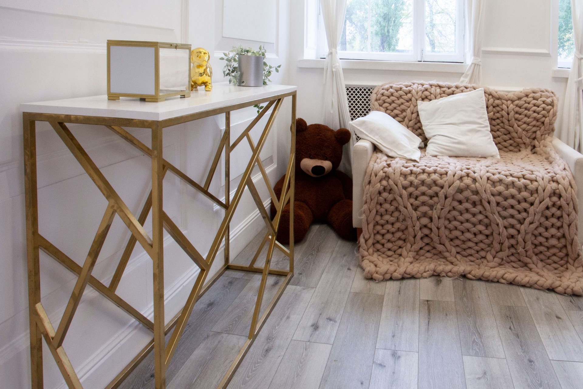 Усовершенствованная кварц-виниловая плитка «Damy Floor» Дуб Состаренный Серый (1227*187*2,5 мм) — купить в Ноябрьске