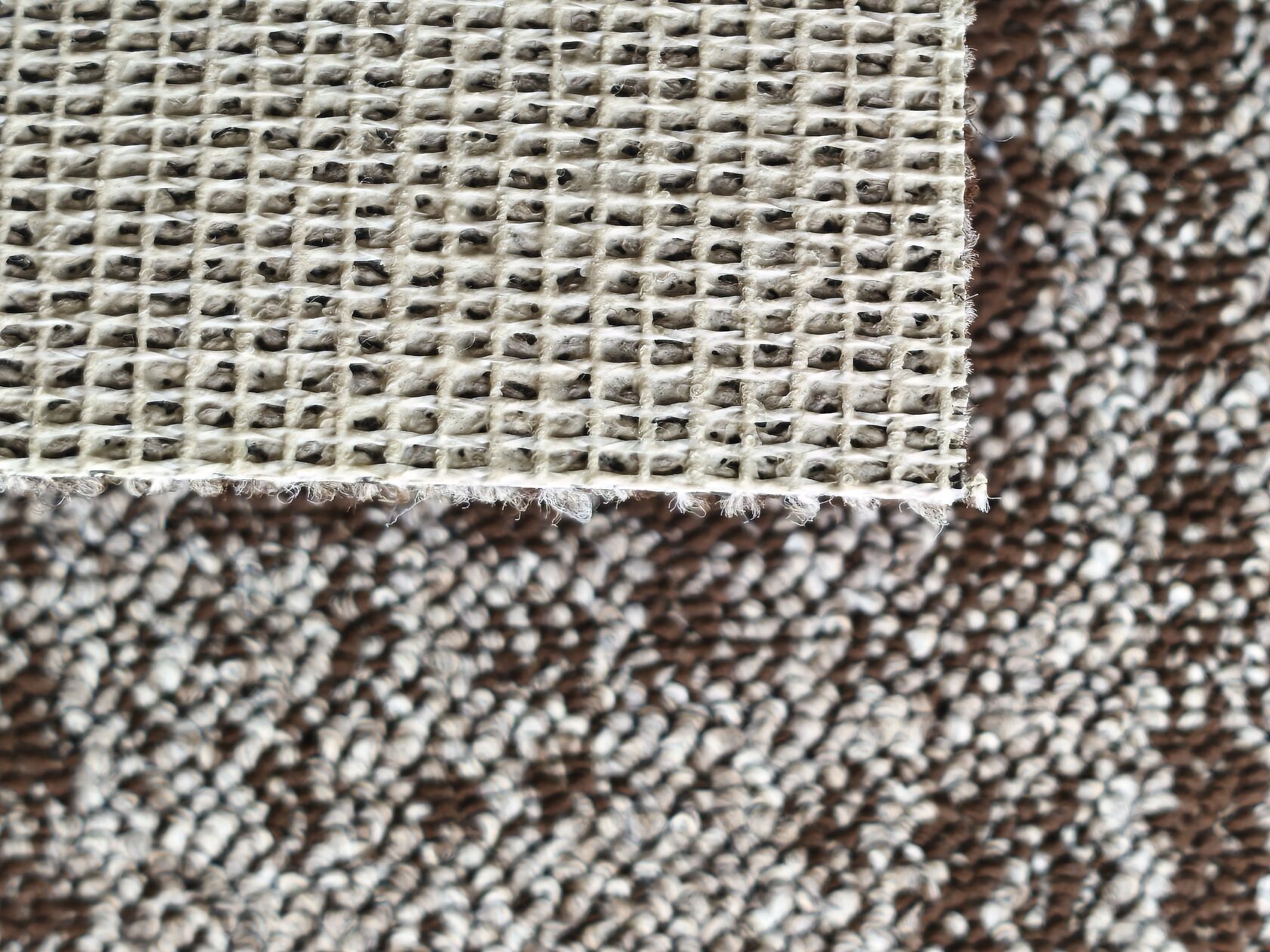 Ковровое покрытие "Bonkeel" Soul One Brown (ширина 4м) — купить в Ноябрьске